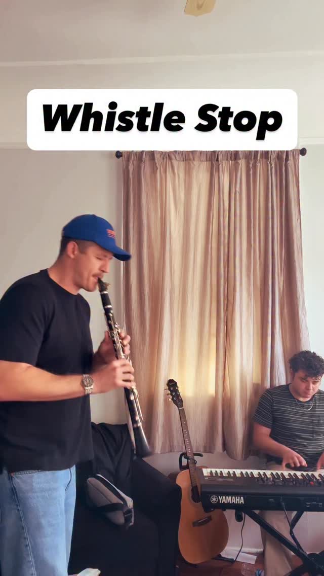 Rehearsal with the cats! @dimitrimarcreyes @zay.wood @jax.attax
⭐️Join my Improvisation 101 Course⭐️
www.jazzclarinetacademy.com
#clarinet #saxophone #music #band #jazz @legerereeds @silversteinworks