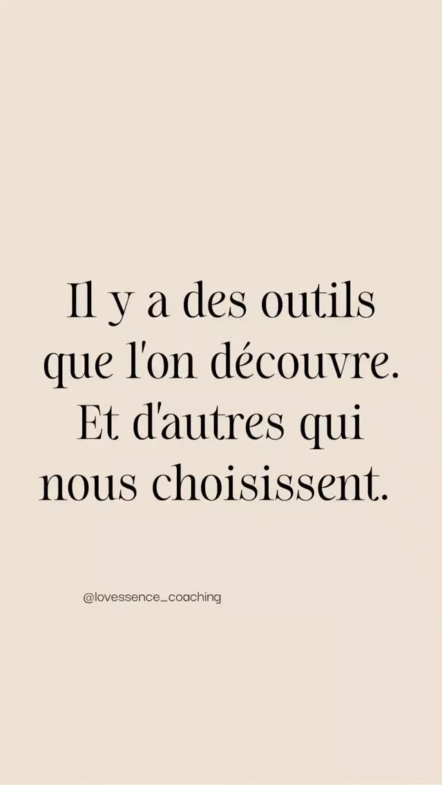 Et si on en parlait ? 💛
#hypnose #heartset #lovessence #coachdecoeur #outils