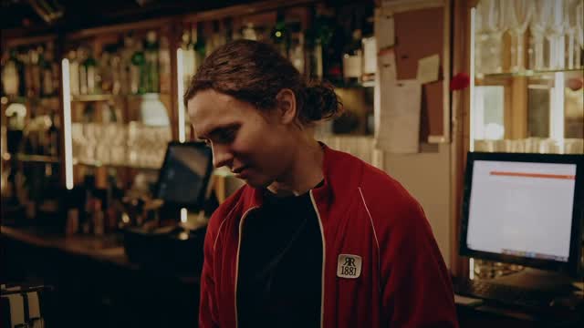 I care deeply about the actors I work with. Every session is about creating a space where people feel safe enough to take risks, try things, get it wrong, and find something honest in the process.
Thatโs where the real moments live.
Directing is sometimes simply about building actors up, helping them feel confident in their instincts, and guiding them towards performances that actually feel like them.
Iโm always in your corner, even when weโre pushing for more.
Grateful to work with actors who trust the process and throw themselves into it like this ๐ฅ
Here with @itsemiliebishop and @james_horatio
#actorslife #showreelscenes #directorlife #filmmaking #actorssupportingactors