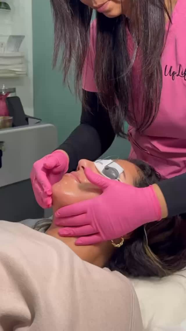 From 100 problems… to none real quick ✨
Not because life disappears —
but because you finally pause, reset, and give yourself a moment that’s yours.
That hour at the spa?
It hits different.
Clear mind. Relaxed body. Skin taken care of.
📲 Book your reset — you deserve it.
#upliftspa #selfcareritual #nycmedspa #facialtime #relaxandreset