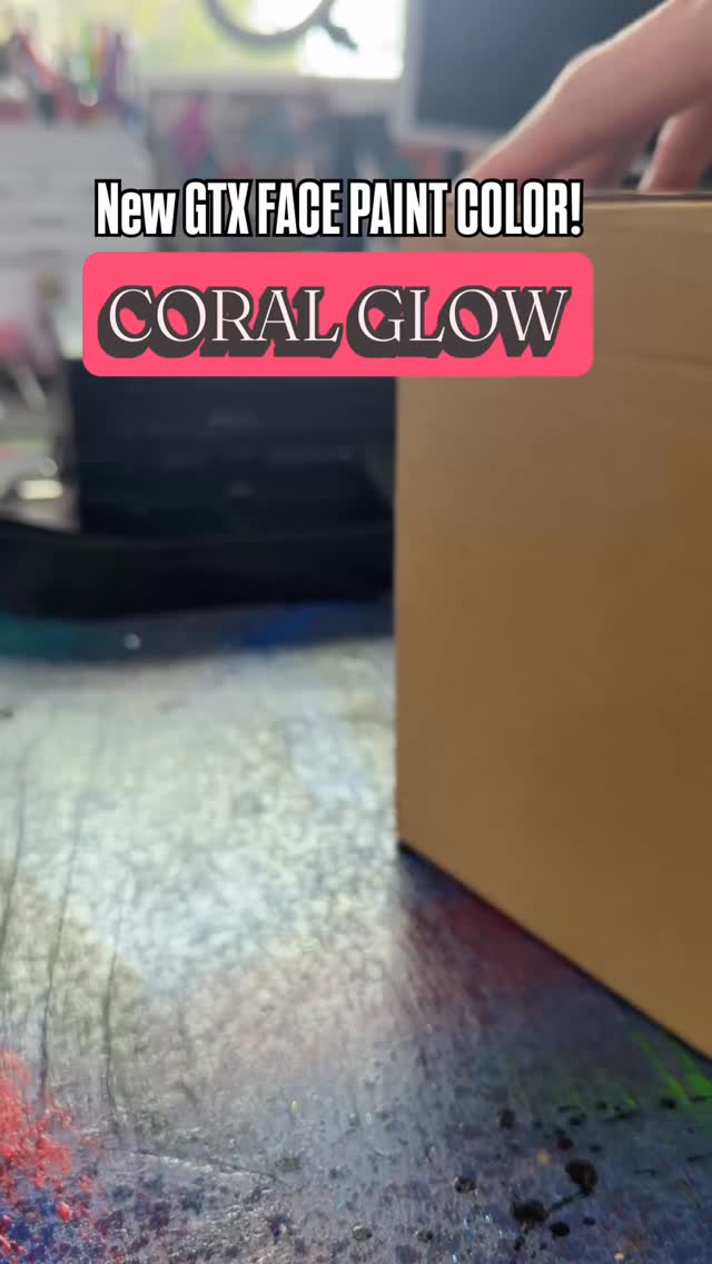 Got my new color in from @gtxfacepaint today!
Coral glow is a beautiful hue that is perfectly created with Texas in mind. The blacklight punch is just as glow-ful for those out of this world UV blacklight parties!
#gtxfacepaint #facepainter #facepaintunboxing #unboxing