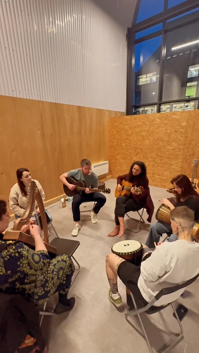 Beautiful evening for AWENA last night!
The first session coming together for Heartstrings, a song by @hollyandthefield❤️ beautiful music and weaving of such wonderful local musicians
So grateful for this space we are creating for expression and gathering of people within this community music project by @collectivesoulcic in @scalaworcester funded by @tnlcommunityfund 🙌
Can’t wait for the Cello by @lizdilnotjohnson to come in and to record with @kjm_studiosuk !!
With @hollyandthefield @con_hexagon @mariatrotterharp @sjv_c & hey_rachx
#music #community #musicismedicine