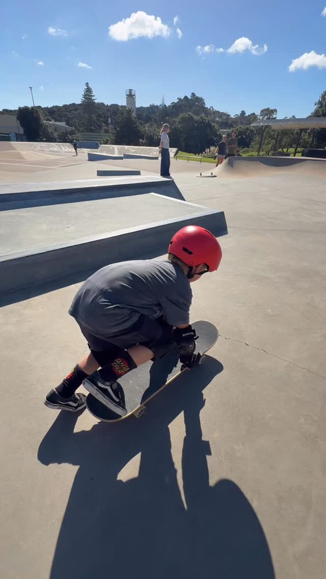 fun on Waiheke today 🫶 we ran 3 full day sessions at Waiheke over summer thanks to the support of @aklcouncil and the Waiheke Local Board 💗 so rad! Thanks for having us Waiheke!! 🛹✨