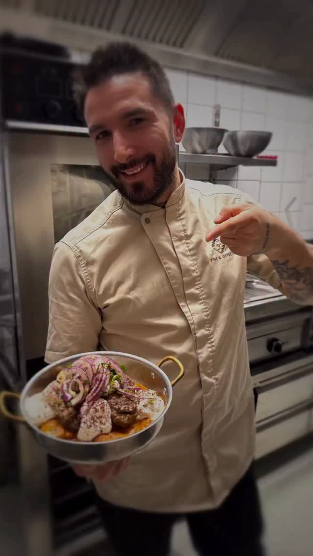 You just found real Greek Giaourtlou in Oslo 🇬🇷
#VineAndOlives
#OsloFood
#GreekFood
#WhereGreeceMeetsOslo
#foodieoslo