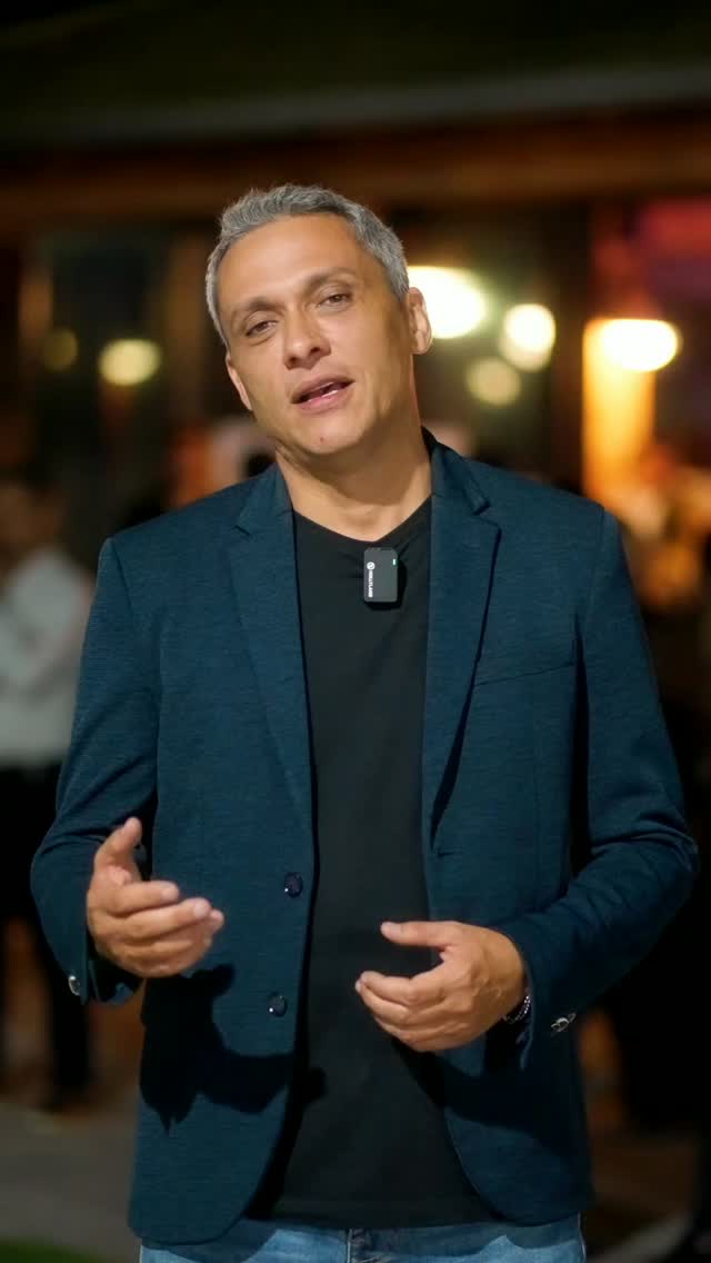 O deputado federal Gustavo Gayer foi um dos convidados especiais da última reunião ordinária da diretoria, associados e convidados do Sinduscon Anápolis, para a apresentação dos dados do mercado imobiliário do 4º trimestre de 2025.
Para o deputado, a reunião é um momento de compartilhar informações sobre o mercado imobiliário em Anápolis e fortalecer as parcerias entre o setor privado e público.