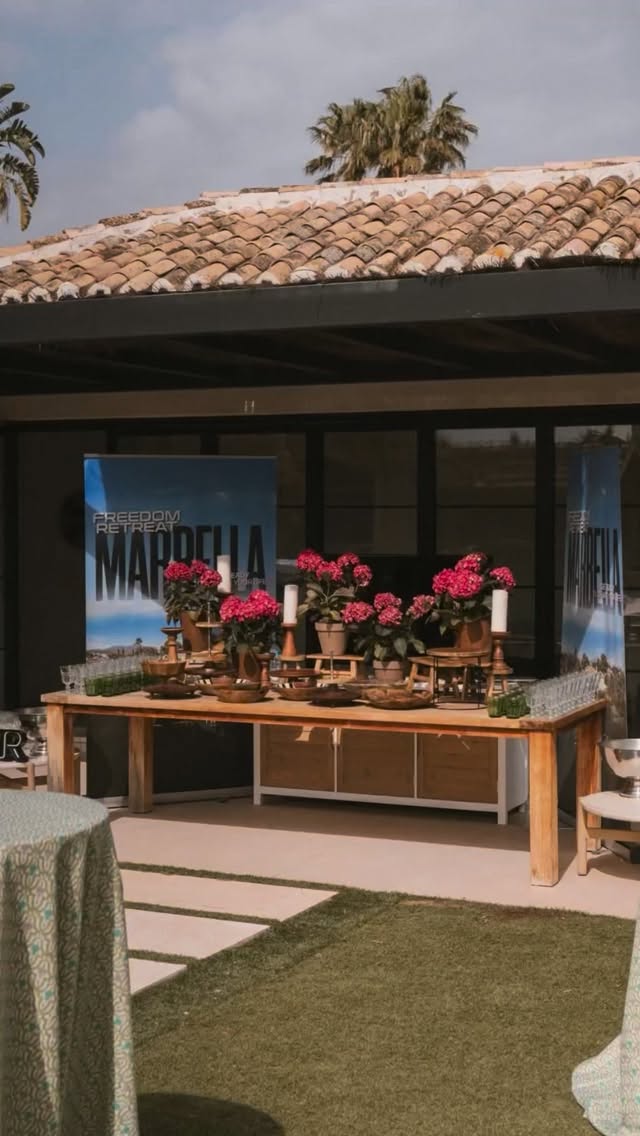 ✨ Another unforgettable event brought to life by our amazing team ✨
From stunning food 🍴 to elegant styling, equipment hire, and entertainment — we take care of every detail so you can simply enjoy the moment.
Whether you’re planning a wedding, private dinner, birthday celebration, or corporate event, we’re here to make it truly special 💫
📞 Book your next event with us: 0034 602 687 187
#Marbella #MarbellaCatering #PrivateChef #EventCatering #LuxuryEvents WeddingCatering CorporateEvents PartyPlanner CateringMarbella EventStyling