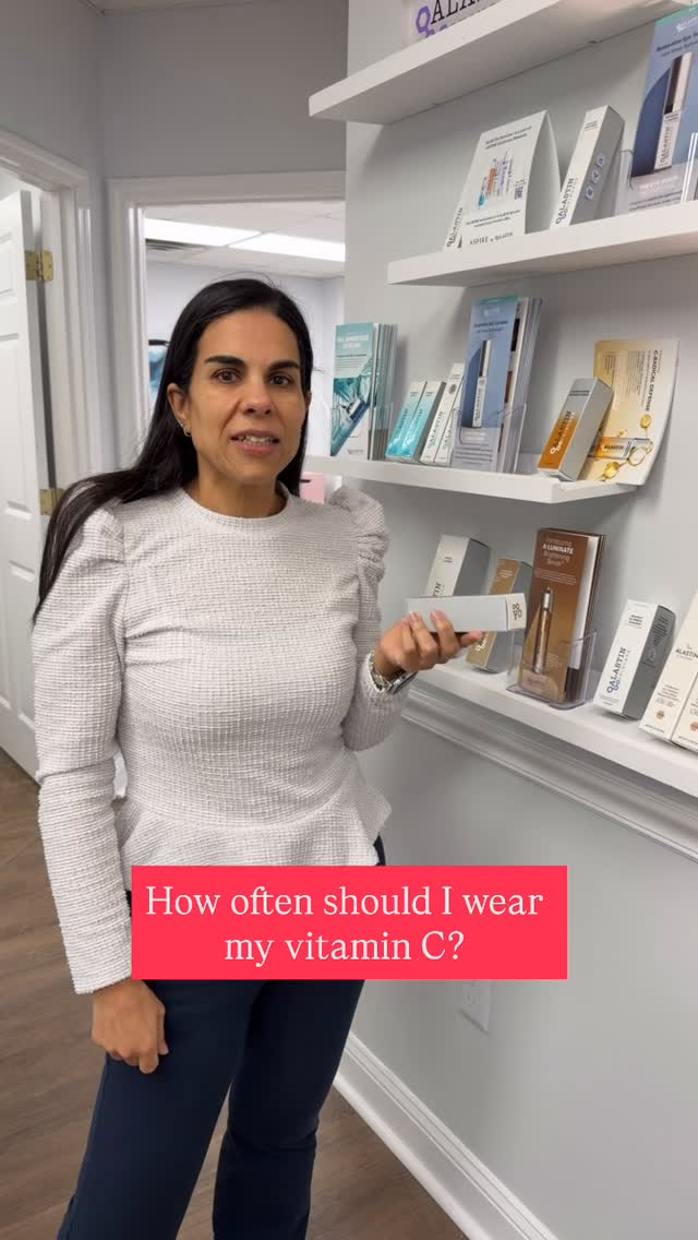 How often should you wear your vitamin C?!🤔
You guessed it - everyday! 🤗
Our Alastin C Radical Defense is amazing and can be used morning and evening!
#RadiantMed #VitaminC #Alastin #Antiaging #Skincare