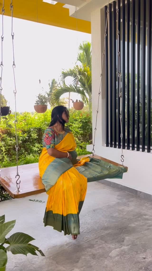 Akshaya tritiya special yellow saree available kachi bridal silk contrast BP big broad border golden zari waving book on 848-586-0952#onlineshop #sareelover #sakhishrungar #perfect #viralsong
