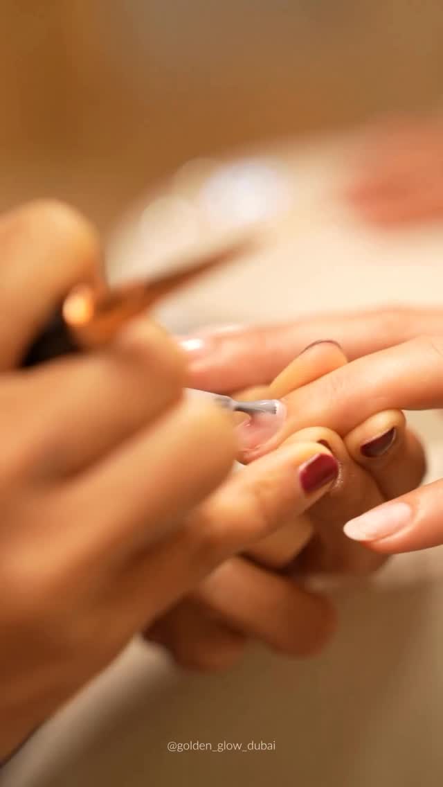 Sometimes is the little details that count the most. ๐ค
Come and treat yourself to to a luxury K-Beauty manicure or hand spa ๐
DM or WhatsApp to book +971 50 8818287
๐ Beauty Salon: Downtown Dubai
๐ก Home Service: we come to you
#goldenglow #dubai #beautysalondubai #kbeautydubai #kbeauty