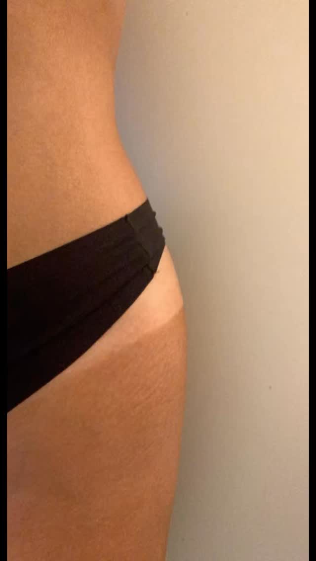 Sånn fungerer det – steg for steg ✨
Enkelt, raskt og helt uten UV 🤍
Åpner 12.04 🥳
#tanlavie #spraytan #tanline