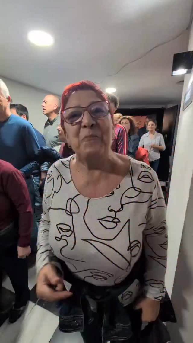 ¡ÚLTIMAS FUNCIONES!
Los próximos jueves: 23 de abril, 7 y 28 de mayo a las 18:00h en el @arlequingranviamadrid / Últimos shows de la temporada en Madrid.
Las entradas y toda la info en el link de mi perfil.
🤡
#humor #comedia #show #madrid #eduferres