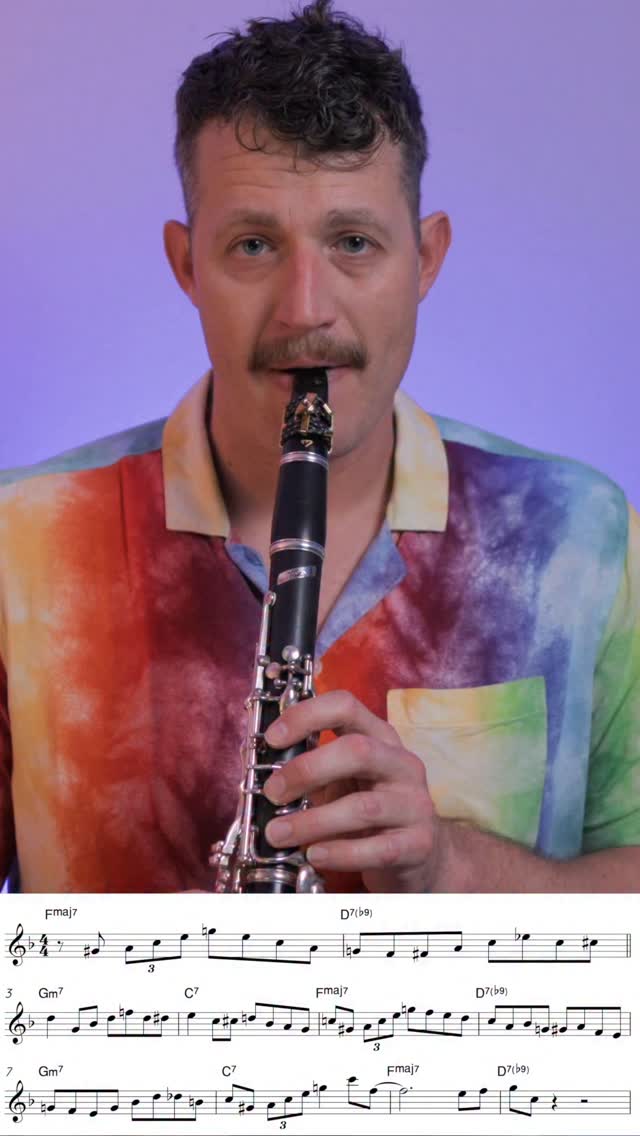 Dexter Gordon Saxophone solo, on clarinet! Check out my latest breakdown video. Ps- sorry for looking so angry, I promise I was having a blast! 😂
⭐️Join my Improvisation 101 Course⭐️
www.jazzclarinetacademy.com
#clarinet #saxophone #music #band #jazz @legerereeds @silversteinworks