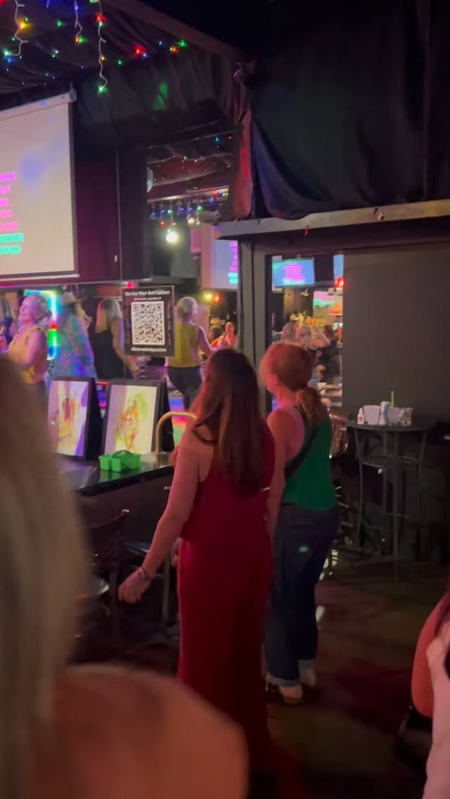 …to start thinking about what song you’re gonna sing at karaoke!
Our DJs have hundreds of thousands of songs to choose from, so let your imagination run wild. We’re going every night of the week from 8PM on.
See you there. 🎤 🌟
#keywest #duval #keywestflorida #floridakeys