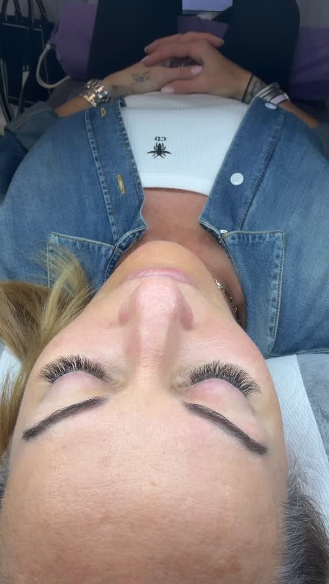 #lashespalmbeach #justlashes #lashextensions