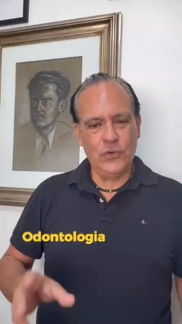 Uma mancha na boca, uma ferida que não cicatriza ou qualquer outra alteração pode gerar dúvidas e preocupação. Nesses momentos, o mais importante é não ignorar os sinais que o seu corpo dá.
A saúde da boca faz parte do seu bem-estar como um todo, e olhar para isso com atenção é um gesto de cuidado com você mesmo.
Na OdontoEspaço, contamos com especialistas em Estomatologia para avaliar alterações na mucosa bucal com precisão, segurança e acolhimento, sempre buscando um diagnóstico precoce e um cuidado responsável.
Percebeu alguma alteração na boca? Conte com a nossa equipe para avaliar com cuidado e atenção. Agende sua avaliação.
Visite: https://www.odontoespaco.com/estomatologia
#OdontoEspaço #SaúdeBucal #DiagnósticoPrecoce #Prevenção #Odontologia DentistaSP VilaMariana Estomatologia