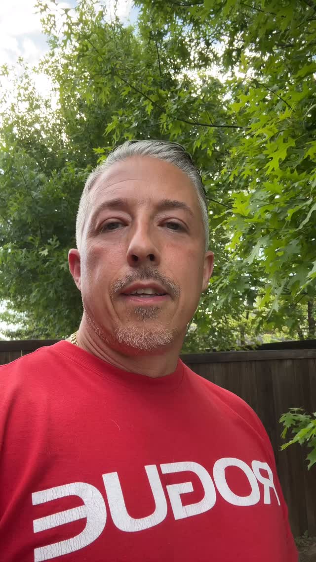 Wait… this might hit a little different.
Everyone talks about toxic foods…
But what about the things you consume mentally every single day?
Honestly… one of the hardest “toxic” things to give up isn’t food at all.
It’s social media.
Not because it’s bad by itself…
But because of what it does over time.
Constant stimulation.
Comparison.
Stress signals your body never fully escapes.
You can eat clean… train hard… take supplements…
But if your nervous system is always “on”…
Your body never fully heals.
Be honest with yourself for a second…
Do you actually feel better after scrolling…
Or worse?
#toxicity #socialmedia #wellness #executivefunctionalhealingllc #nervoussystemhealing