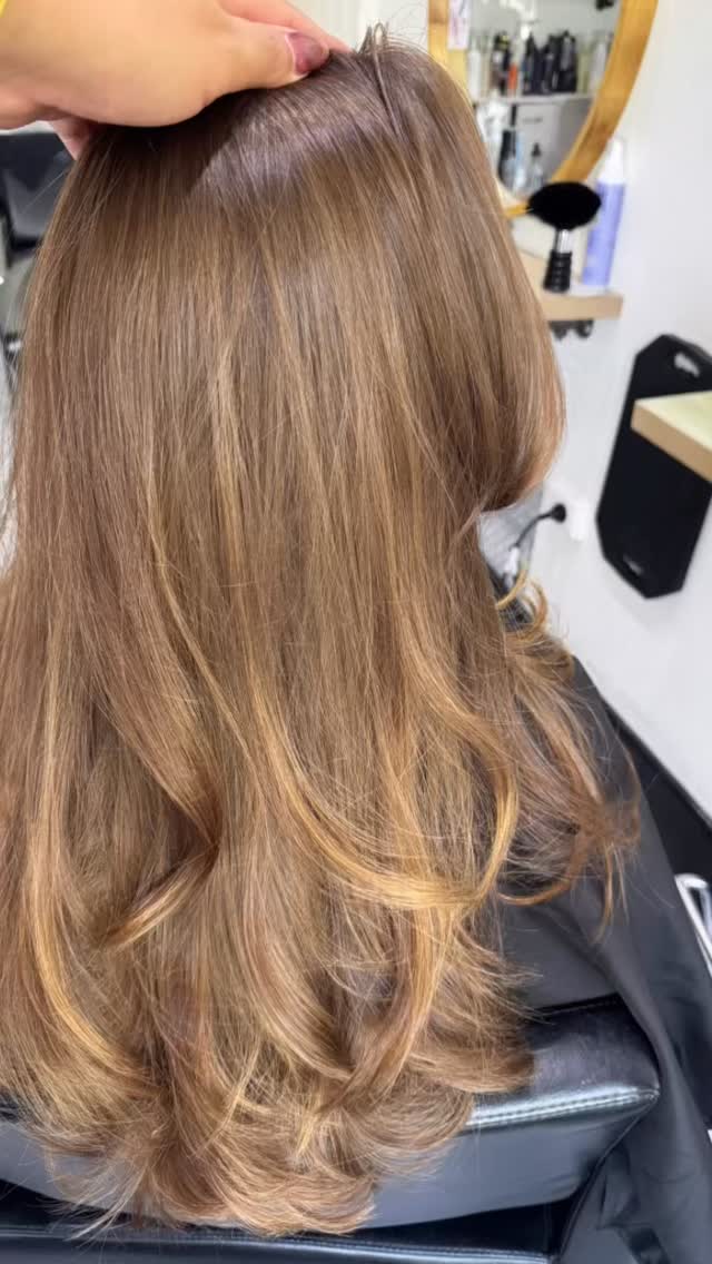 Low lights on a natural blonde 👱🏼♀️ -💆🏼♀️💇🏼♀️💅 #crowsnest #mosman #neutralbay #cremorne