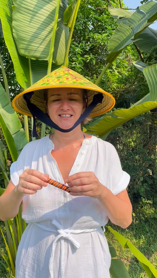 As I travel through Vietnam, I’ve been searching for sound healing instruments to join my family of instruments used in the Sound Spas. 🎶✨
I found this Vietnamese mouth harp in a little back street café in Hội An. I love how it’s packaged in its own little tube, it’s so pretty and portable!
You play it by holding it in your mouth and plucking with your finger… and let’s just say I have not mastered it yet 🤪 More practice is definitely needed!
But it’s super cool, and I love that you can just pop it in your pocket. So much lighter than most of my other instruments 🌿🎵
#vietnam #vietnamesemusic #soundhealing #hue #hoian