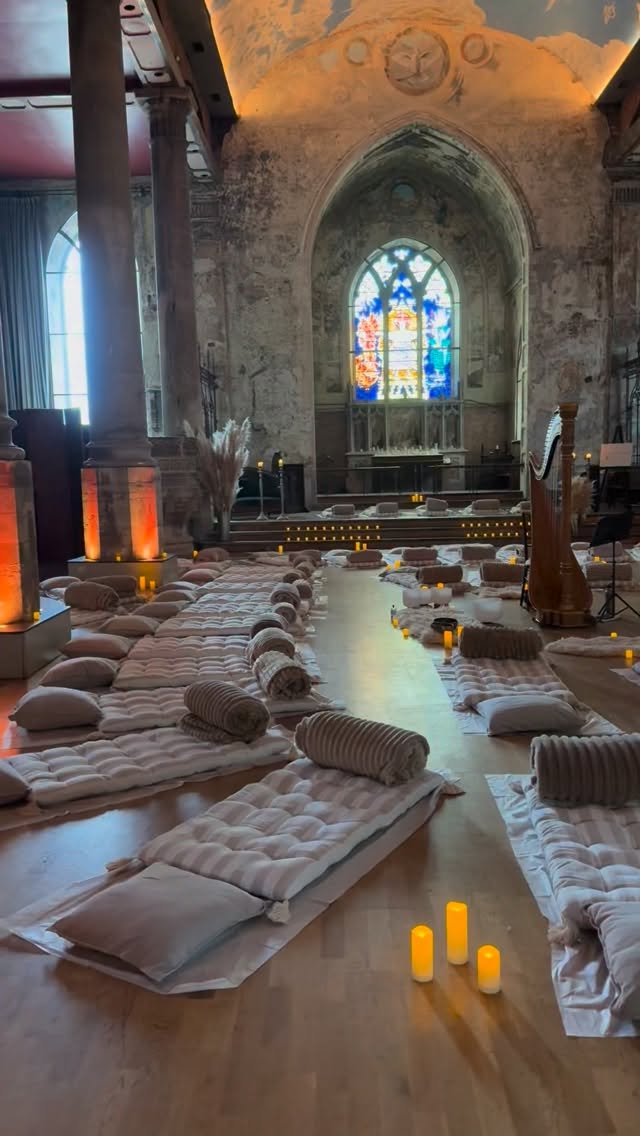 Allow yourself to experience the extraordinary, as the music carries to magical places, illuminating your imagination and engaging all the senses.
You’ll feel every vibration and all shades of emotions in the music. ✨
We’re returning to this beautiful space in Bristol
📆23 & 24 August
📍 The Mount Without
🛌 Lie Down & Listen Deep C Resonance: a blissful sound healing and lying down classical cello + piano concert experience.
🔗See link in biog to book now and for sessions across England, Scotland, Ireland and the U.S.
#illumination #liedownandlisten