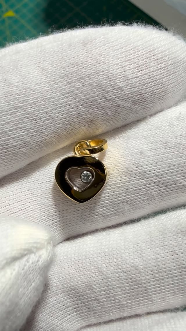 💛 From white gold to gold 💛 #instamood #trendingnow #jewelry #goldenedge #gold
