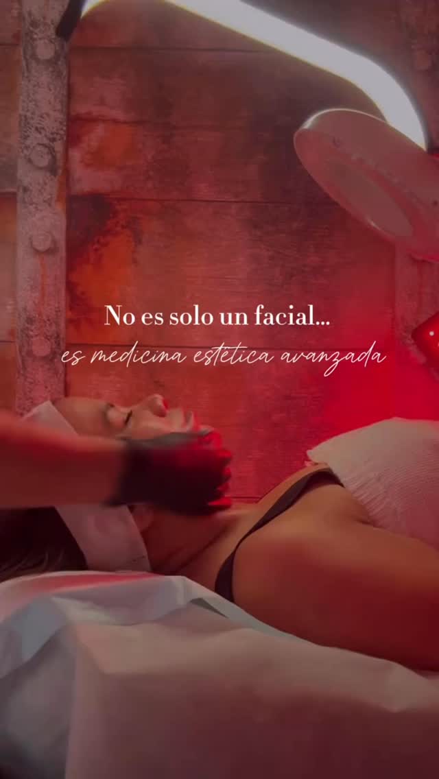 🚨 Si te hiciste exosomas y no viste resultados… esto es lo que nadie te dijo:
Los exosomas NO son magia por sí solos ❌
👉 La piel se tiene que preparar con un medical-grade facial para que realmente funcionen.
✨ Limpieza profunda
✨ Exfoliación controlada
✨ Estimulación de la piel
Ahí es cuando los exosomas penetran, regeneran y transforman 🔬💎
Esto NO es un facial cualquiera… es medicina estética.
Si quieres ese efecto:
✨ piel lisa
✨ glow real
✨ regeneración desde adentro
👉 Tiene que hacerse bien desde el inicio y con un profesional médico.
📲 Escribe “EXOSOMAS” y agenda tu evaluación
⚡ Resultados reales, no improvisados
#exosomas #skincaremedical #glowup #pielperfecta #medspa aestheticmedicine skinrejuvenation microneedling