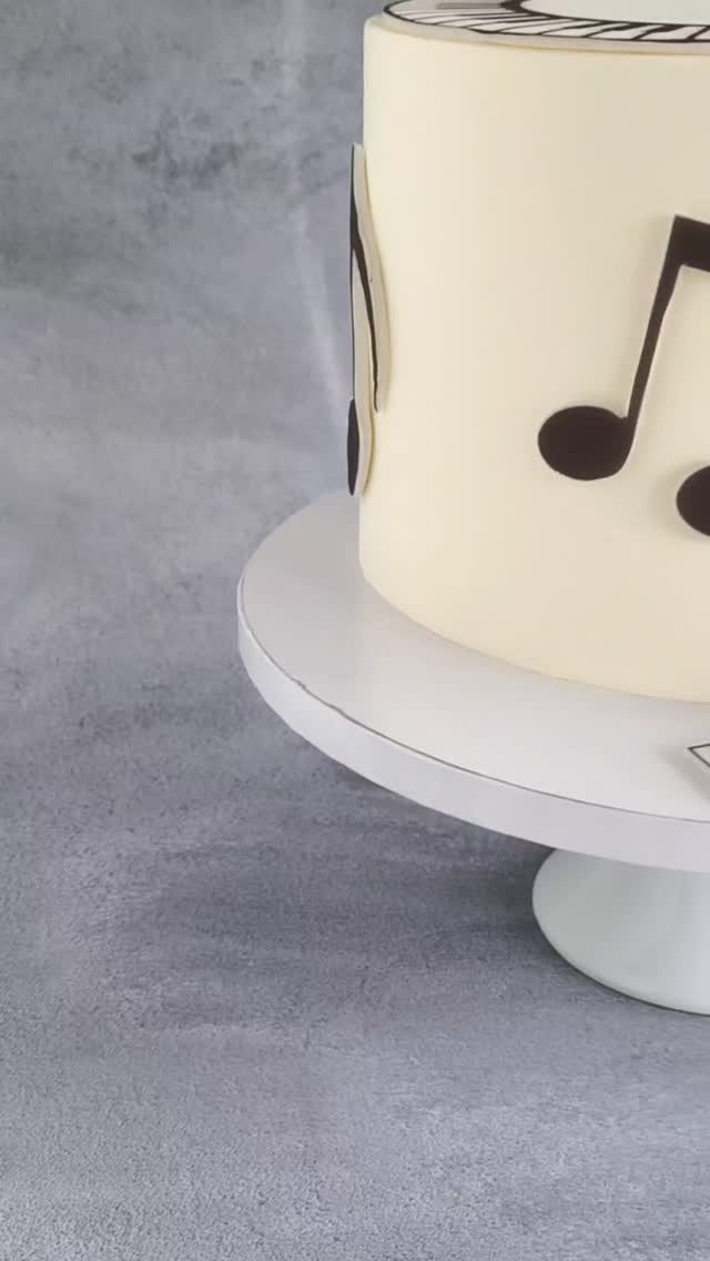 Musik für deine Augen und Ohren 🧡
Música para seus olhos e ouvidos 🧡
#sueesscakedesign #sueessquartiercafe #cakelove