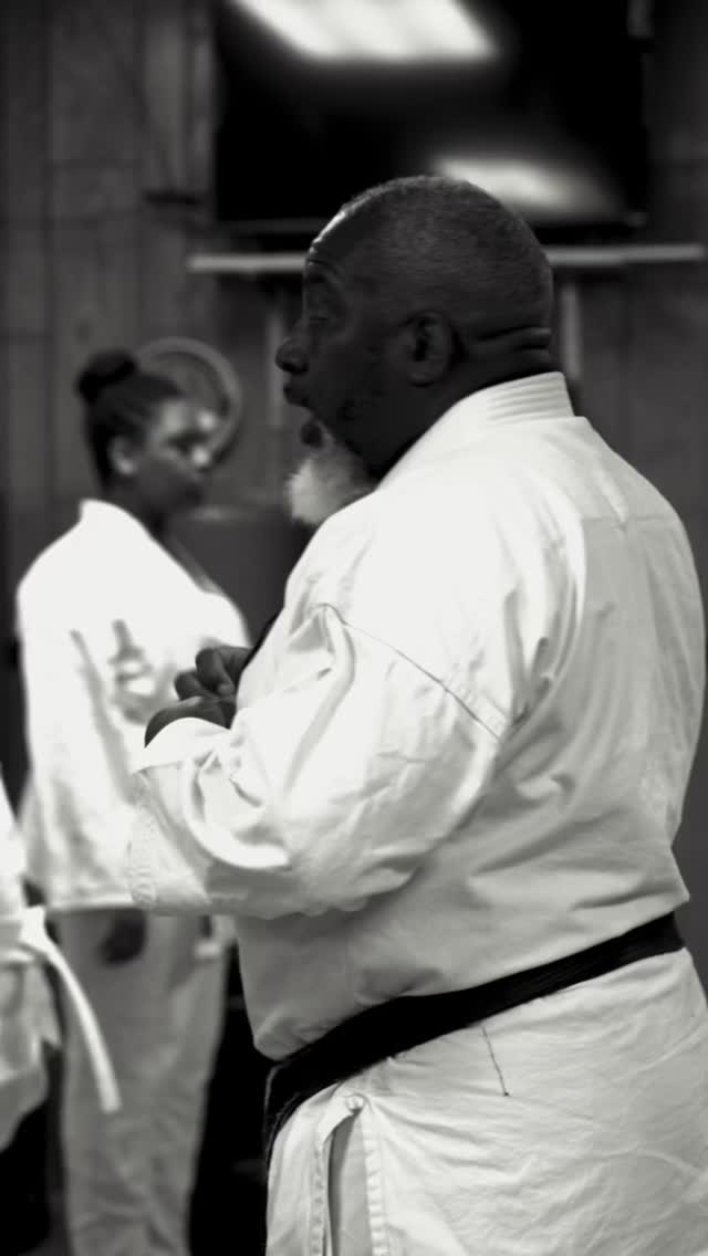 In this class, it’s more than just training.
It’s about respect. Discipline. And learning how to carry yourself the right way.
The lessons taught here go far beyond the mat… they shape who you become. 🥋
This is what martial arts is really about.
Providence parents — this is the kind of environment that builds strong, respectful kids 👇
Comment “RESPECT” or message us to get started
#ProvidenceRI #LifeLessons #Respect #MartialArtsKids #PathwayKarate