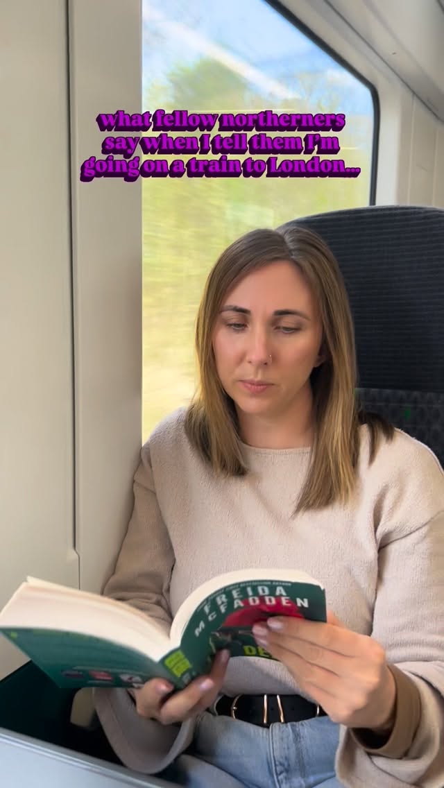 LONDON?!!
On our way to LONDON to run the @londonlandmarkshalf 💅
I’m running for @refugecharity and I’ve almost hit £400 😍 head to the link in my bio if you can spare any change 💕
#london #londonhalfmarathon #londonlandmarks #weregoingtolondon #northerner