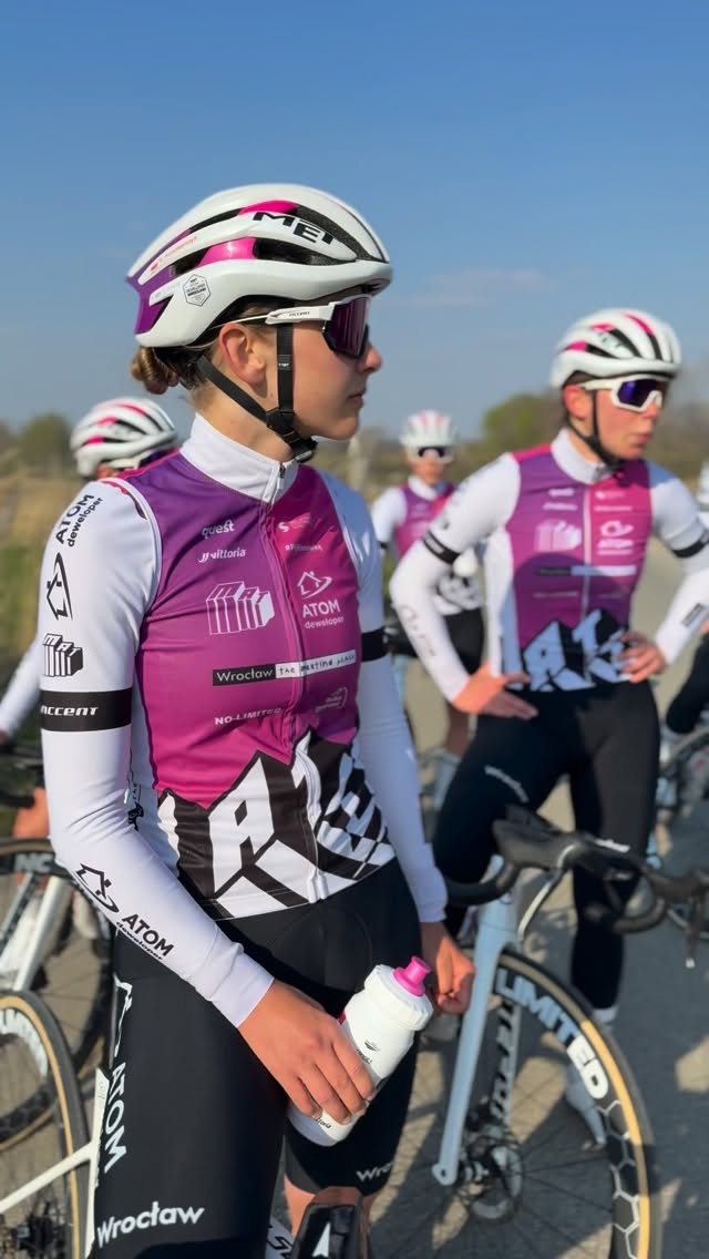 Ślężański Mnich 👉widzimy się jutro 👀
.
.
.
#matatomteam#brzezna_bentkowski_team#PijKranowke#tesm#ślężańskimnich#matatomdeweloperwrocław