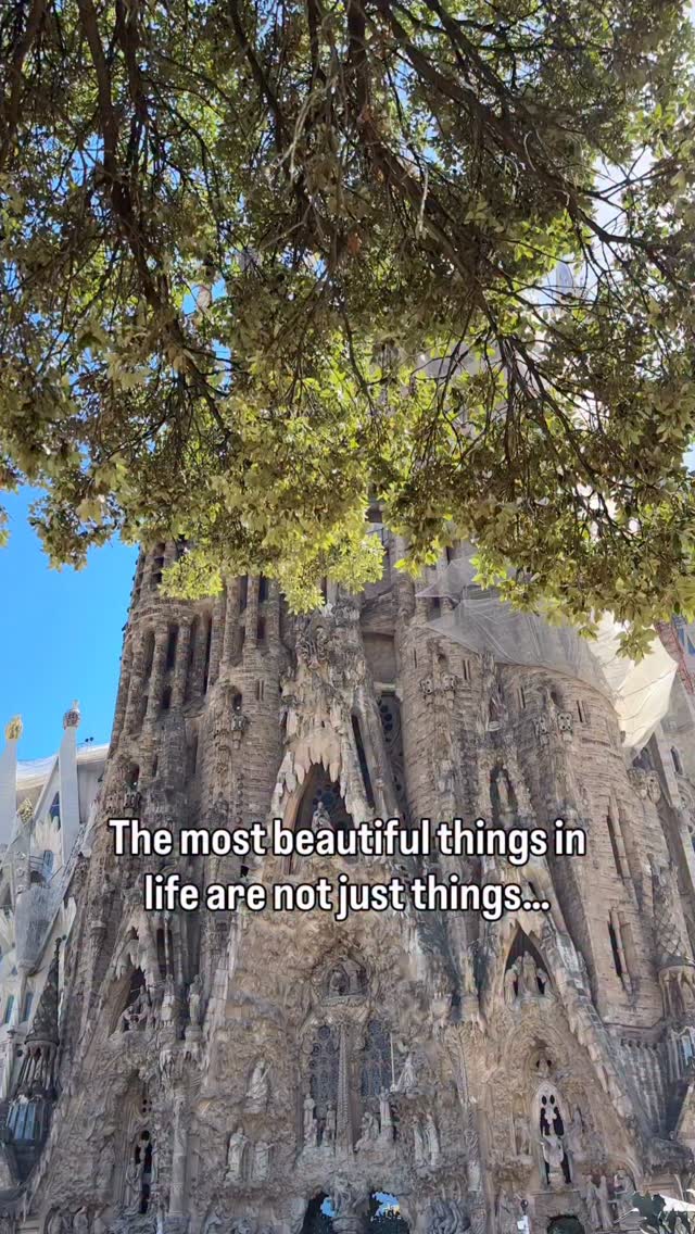 Your dog told me to send this 👀🐶
If you are new here hello! 👋 We are Rhett & Lynnae! Just your average everyday couple on a mission to live life to the fullest - starting with a global backpacking trip! 🗺️✨
Follow @thegreatattemptvlog for more relatable full time couples travel, marriage humor, global animal rescue & petsitting abroad content! 😊
Dogs be like | dog humor | dog mom | dog dad | dogs are the best | #dogsbelike #dogsbeingdogs #dogloversofinstagram #dogsarelove #dogmom