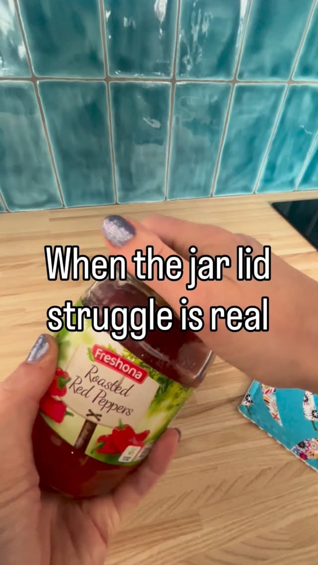 Twist. Grip. Open. 💪✨
No more struggling with stubborn jars 🙅♀️
These reusable jar openers are designed with a soft cotton side and a non-slip grip backing — giving you that extra hold exactly where you need it.
Practical, reusable, and made to last ♻️
Which design is your favourite? 👀
Head over to my website to pick yours 💻💛 Link is in my bio xx