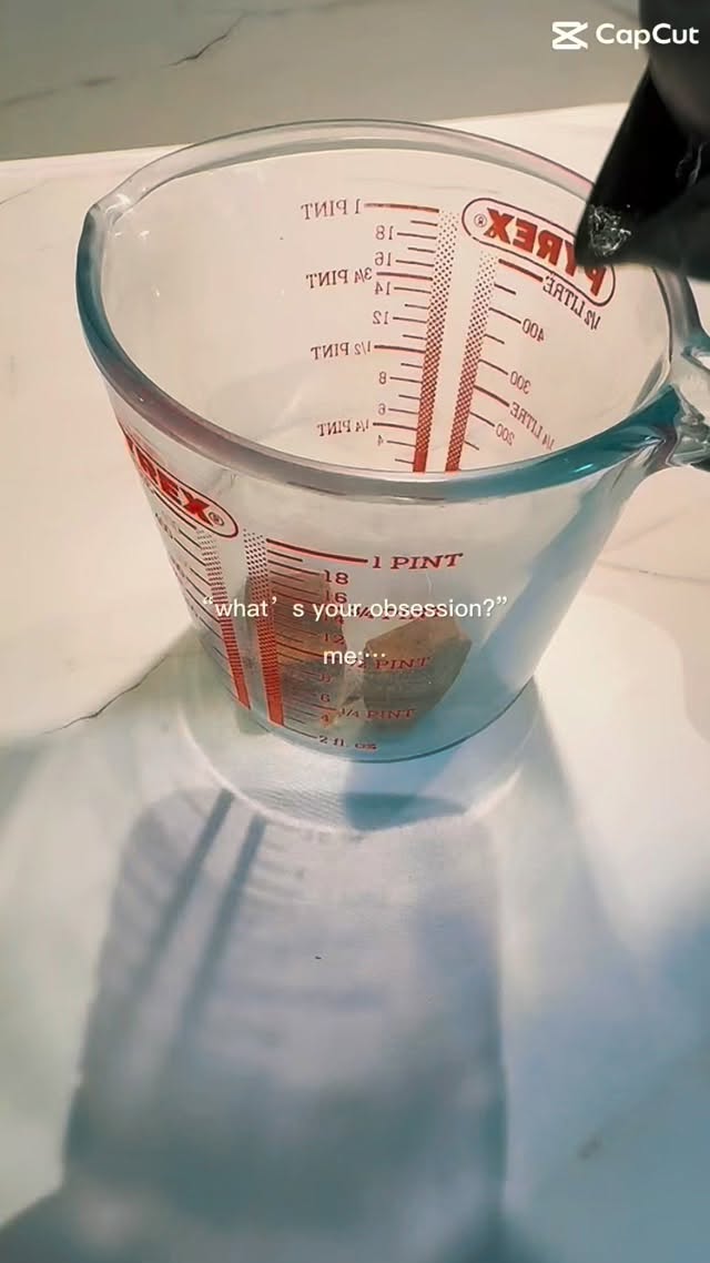 Girls’ night, but make it poke bowl perfection 🥢✨
While the boys are out, we’re in the kitchen creating our own little masterpiece 💕
She might be growing up and not always want to hang out with her mum anymore (how dare she 😅), but moments like this? I treasure them more than anything.
The laughs, the chats, the “taste this!” every two seconds… this is what it’s all about 🫶
A little glimpse behind the scenes of my world — because it’s not just about aesthetics, it’s about balance, love, and cherishing the people who matter most 💖
#GirlsNight #MumLife #MakingMemories #PokeBowl #WorkLifeBalance RealLifeMoments BehindTheScenes