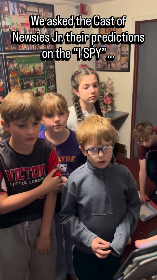 Watch the Newsies Jr. cast try to crack the clues for next season… some of these guesses are WILD 👀🎭
Come to Celebrate Stages this Sunday, April 12 at 5 PM ✨
🎟️ Free tickets: www.mjtstages.org
#NewsiesJr #TheatreKids #ISpy