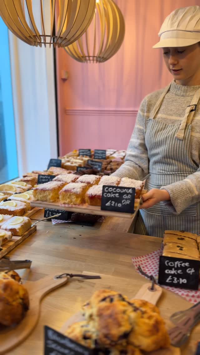 What the heart wants, the heart should treat itself 🫶
📍O'Deli Cafe 4 New Market, Otley
Monday - Saturday 9:30 - 4:30
Closed Sundays
📍Bagels & Bakery by O'Deli - 9 Market St, Otley, West Yorkshire
Friday & Saturdays 9am - 3pm
#GlutenFreeFood #YorkshireCafe #CoeliacFriendly