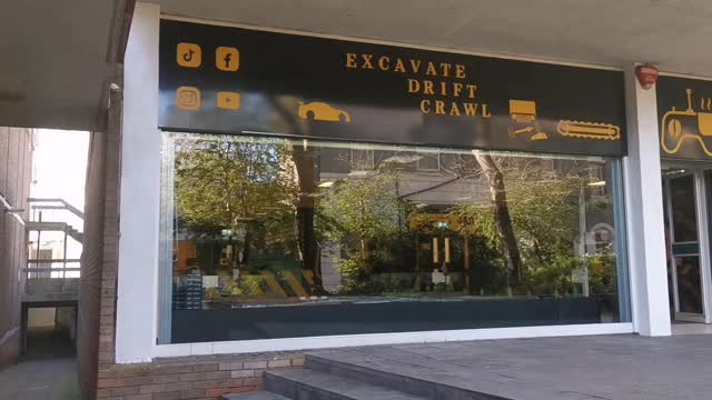 Absolutely beautiful morning, so a quick walk in vid while the sun is shining 🤜🏼🤛🏼
#rc #rcconstruction #rcdigger #rcdrift #ramsgate