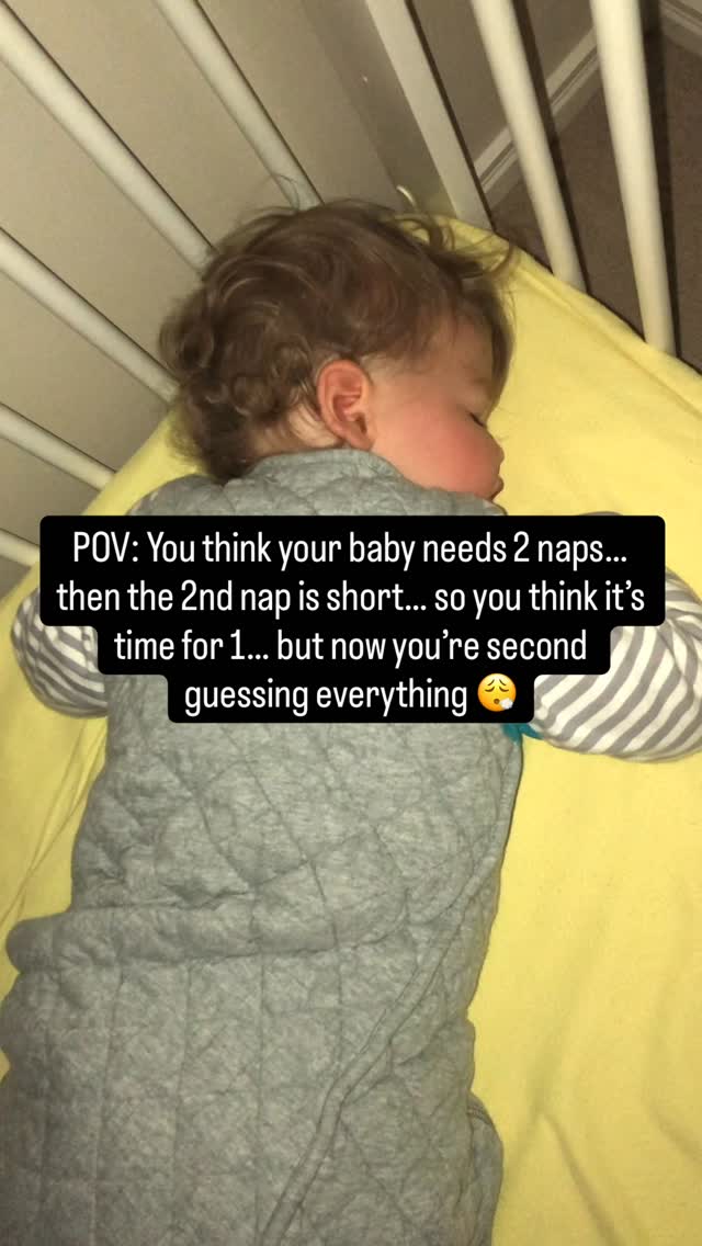 Here are some clear signs your little one might be ready to move to 1 nap:
✨ The second nap is consistently short or takes a long time to fall asleep.
✨ Bedtime is becoming hard/later.
✨ They’re taking longer to fall asleep for naps.
✨ Early morning wakes start creeping in.
✨ They’re handling longer awake windows better.
Before you make the switch to one nap just know that a short second nap doesn’t automatically mean it’s time to drop to 1 nap.
Sometimes it’s just a schedule tweak that’s needed.
So look at the length of the first nap and shorten it if required to protect the second nap.
So how do you make the move when they are ready?
✔️ Start by gradually stretching that first awake window.
✔️ Aim to bring the lunch nap earlier at first. Make it 11:30am and then gradually push it out.
✔️ Expect a transition period. Some days the nap might be short before they learn to extend it.
✔️ Protect bedtime and bring it earlier if needed. Overtiredness is the biggest struggle during this change.
Commonly your little one will be ready to drop their nap between 13-18 months.
This transition isn’t about being perfect, it’s about reading your baby and adjusting as you go.
📌 Save for when you need this.