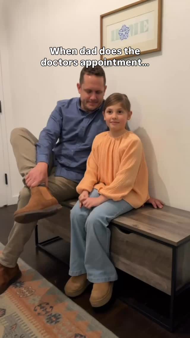 We love a good dad translator in the office 😂
📍Pediatric chiropractor serving families in Rochester, NY #rochesterchiropractic #pediatricchiropractor #rocmommies