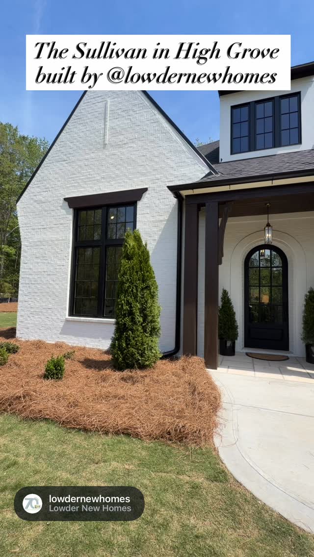 The High Grove open house today was phenomenal! They showcased homes by @lowdernewhomes and @dilworthdevelopment, listed by Debbie Whitley with Dilworth Development. The Sullivan is one of my favorite plans because all the bedrooms are on the main floor, yet it is still spacious, graceful and full of natural light! This one is a stunner! Interested in seeing it for yourself? Let’s chat!