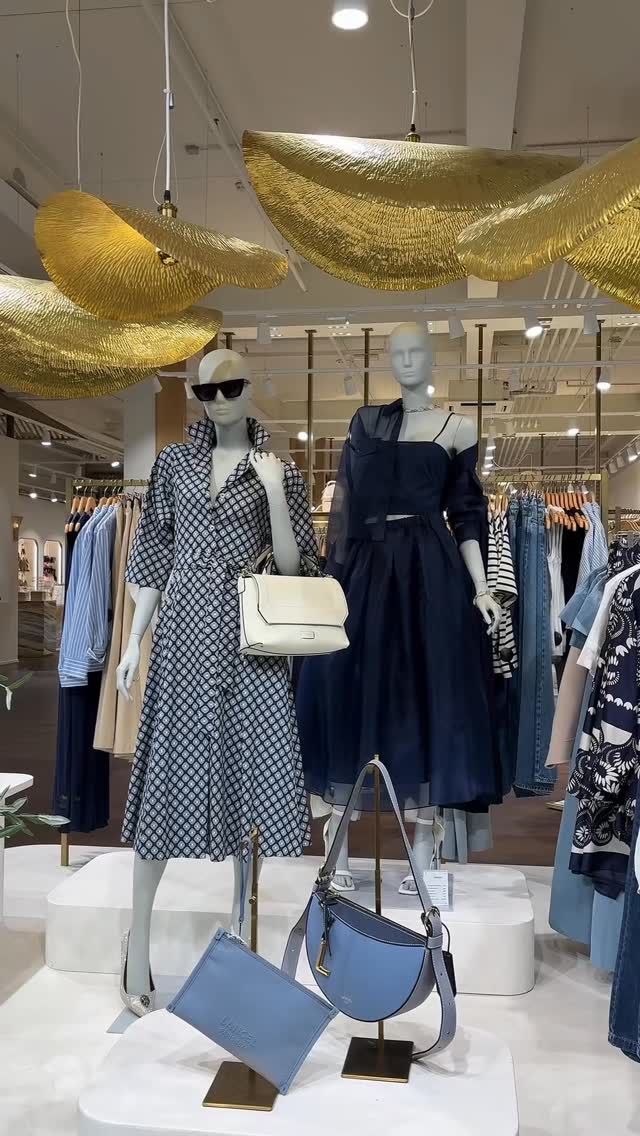 LOULOU BELLE ETOILE
On fait le tour ensemble ?
Spoiler : vous allez vouloir tout essayer 💥
#LOULOU #loulouluxembourg #newinloulou #shoppingvibes #luxembourg