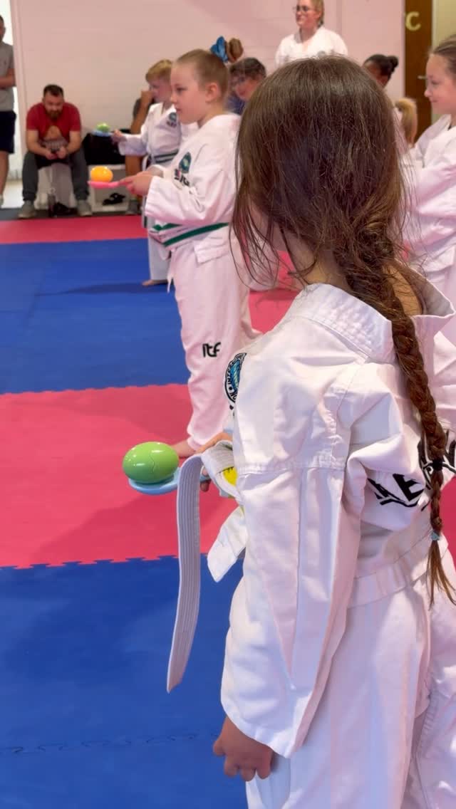 Easter fun and games! Thank you Ma’am @lisaanneperkins for our Easter Tiny Kwon-Do session!
Looking for an activity that builds confidence, focus and life skills for your child?
Our Tiny Kwon-Do classes (ages 6–8) help children develop coordination, awareness and self-belief in a fun, structured martial arts environment.
Unlike many clubs that hire school halls, training takes place in our full-time martial arts academy, with professional mats, specialist equipment and expert coaching.
Children learn through engaging games and drills that build real skills while keeping training fun and age-appropriate.
✔️ Expert tuition
✔️ Safe, structured environment
✔️ Fully equipped martial arts venue
✔️ Skills that transfer to other sports
Tiny Kwon-Do Classes
📅 Tuesdays & Wednesdays
⏰ 5:45–6:30pm
Your child’s first month is just £20, and when they join, their uniform is FREE.
Book your trial now:
https://www.worcestershiremartialarts.co.uk/kids-classes
📍 Unit 3, Checketts Lane Trading Estate, Worcester, WR3 7JW