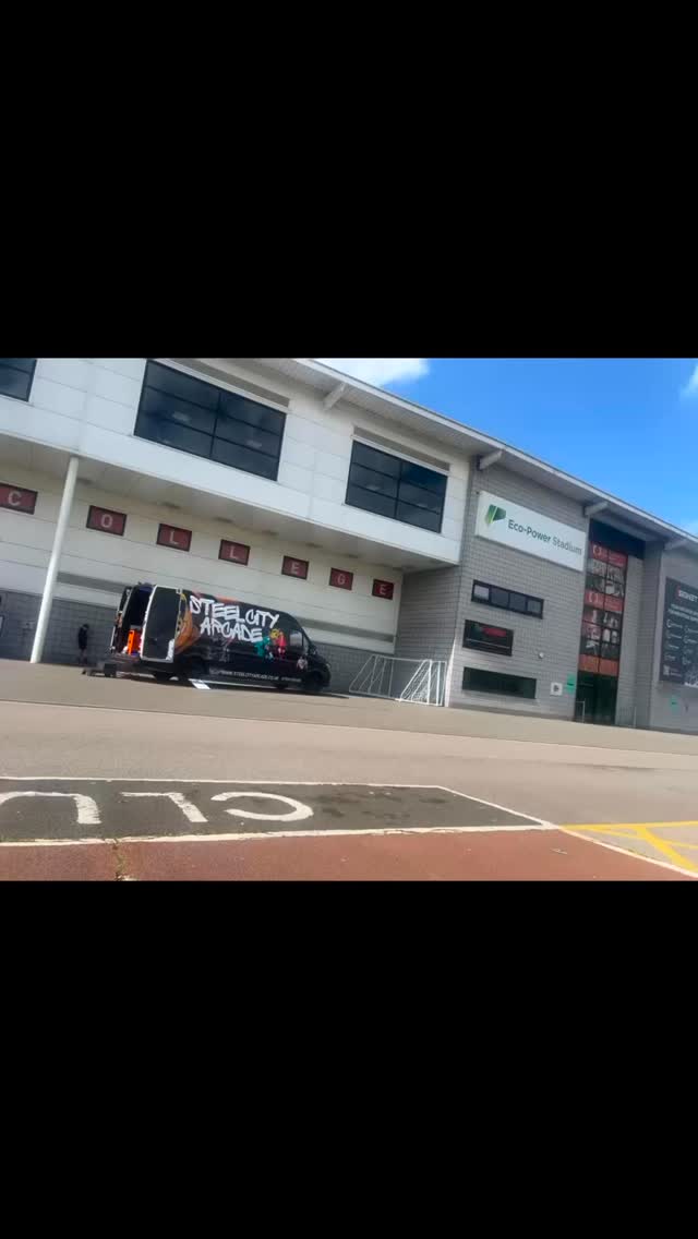 A busy one this week to wrap up the Easter holidays! 🧡
Multiple events, FOUR birthdays 🎂🎉 and a trip to Doncaster Rovers ⚽️ — we’ve loved every minute!
Thanks for keeping us so busy… wouldn’t have it any other way! 🙌
And a huge congrats again to Beth for winning the Switch 2 giveaway 🫶🏼🎮
#EasterHolidays #BusyWeek #Grateful #FamilyFun #FootballDay