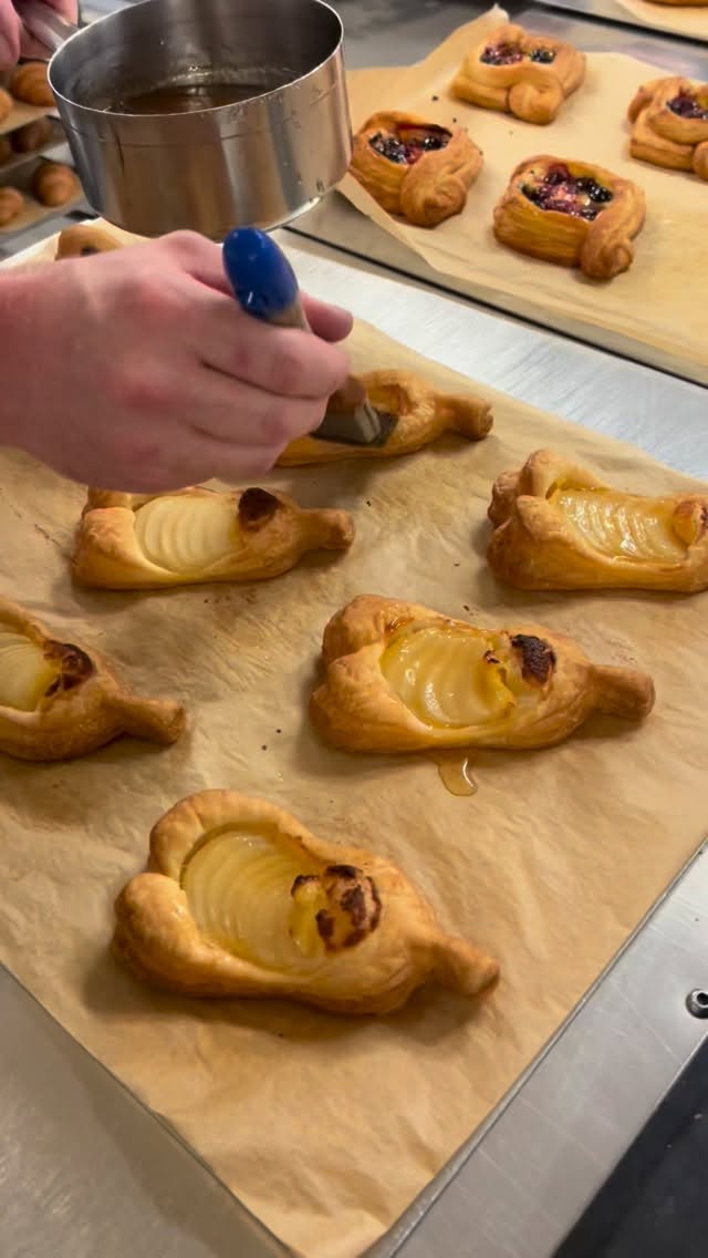 Every morning at Flute starts early… and it’s all happening behind the scenes.
Our chefs are in, ovens on, hands busy - rolling, mixing, baking and finishing each pastry, cake and loaf with care. It’s a daily rhythm that turns simple ingredients into something worth slowing down for.
By the time the doors open, the cabinets are filled with fresh pastries, cakes and more - ready for your morning coffee, your afternoon treat, or something to take home.
Come in and see what today brings at Flute
