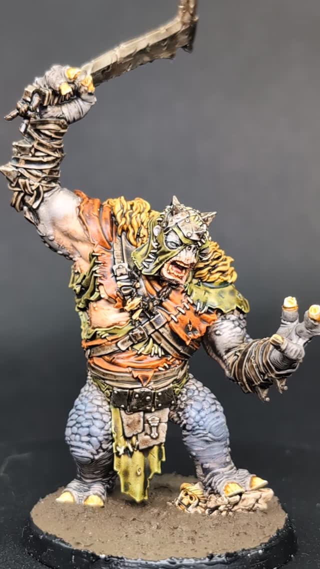 I've always loved the look of the traditional TLOTR troll, at least the film version. Sort of like a cute bulldog. They always get the short end of the stick but I just think they're misunderstood. They just want to hug you, but sadly don't know their own strength. Poor guys. Let me stick you on a lazy susan to give you the credit you deserve and the nausea that you don't