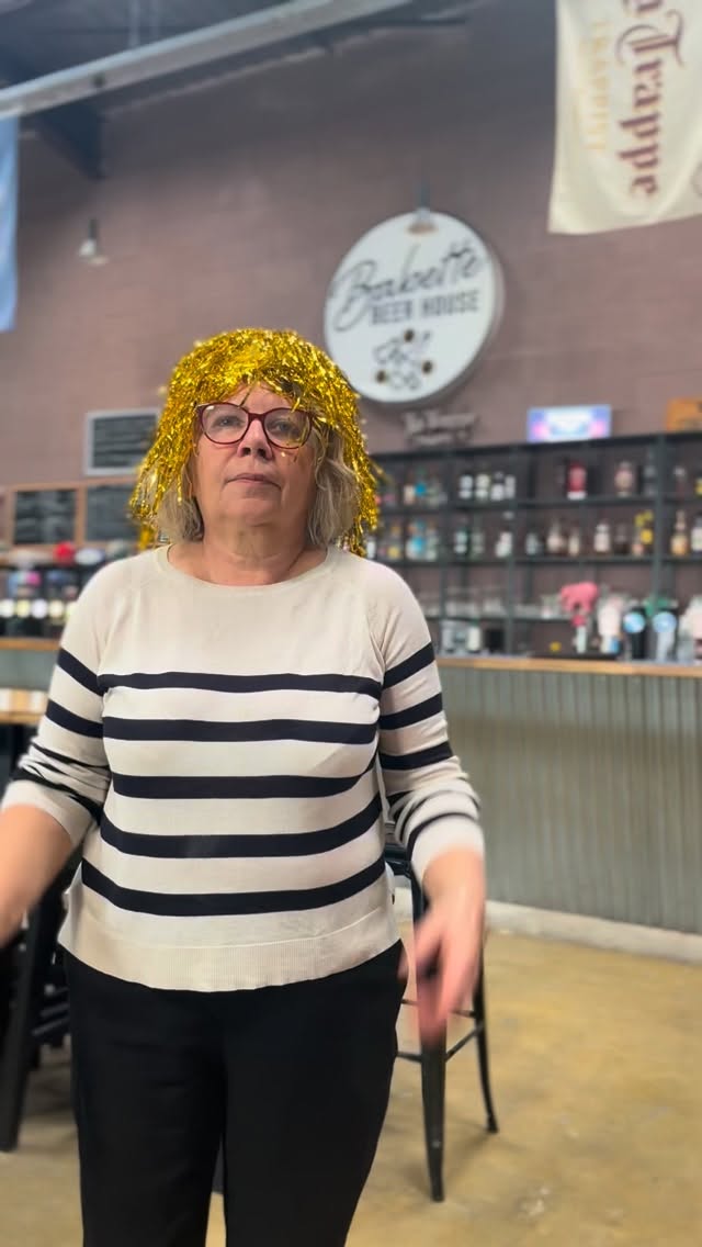 🕺 Michael Jackson Night : entrez dans la légende ✨🔥
Le samedi 18 avril, Babette Beer House vous fait revivre les plus grands hits du King of Pop avec une soirée exceptionnelle dédiée à Michael Jackson avec DJ Ocelvy qui enchaînera ses plus grands classiques et préparez-vous à montrer vos talents lors d’un grand concours de sosies et de moonwalk.
Sortez les gants blancs, les vestes iconiques et venez incarner la légende le temps d’une soirée !
De nombreux cadeaux seront à gagner, dont des places de cinéma pour le film Michael, en partenariat avec CGR Cinémas Pau Université. 🕺🪩🎉