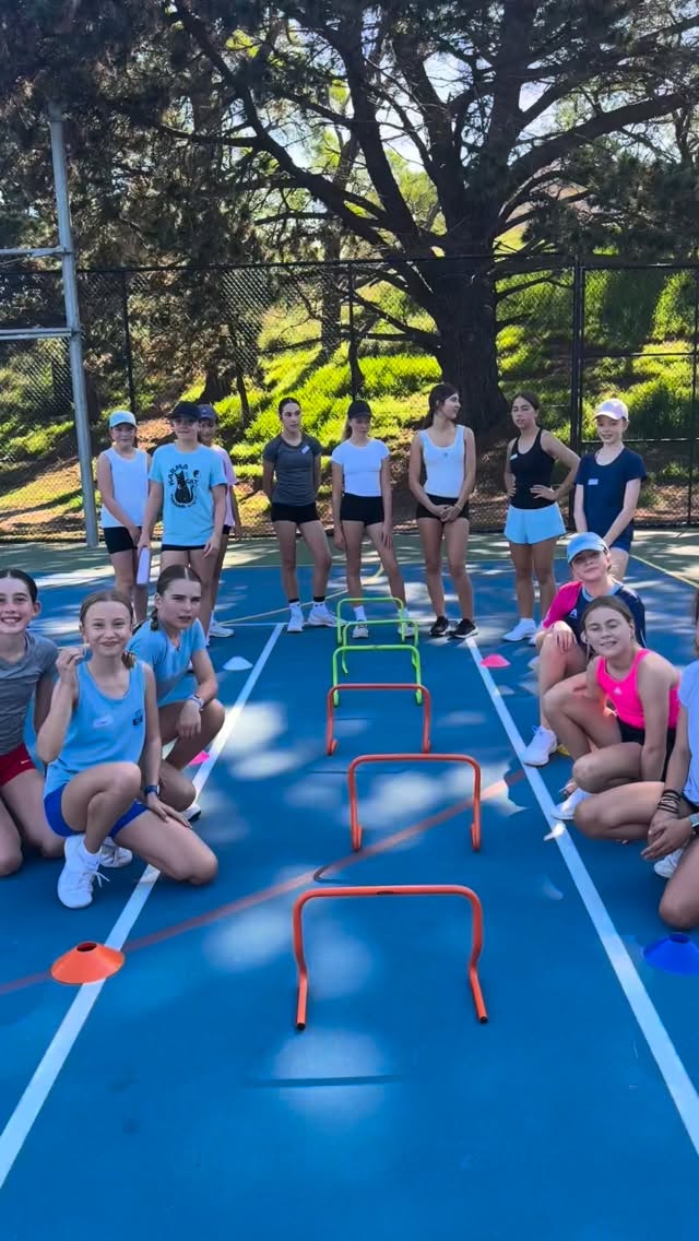 Sold out pre-season clinic full of netty love ☀️
100 fun loving athletes bringing the energy at Waverley Oval — skills, smiles & a little dancing on the side 💃🏐
Lush life to the court ✨
.
.
#netball #netballtraining #netballfamily #netballlife #schoolholidays