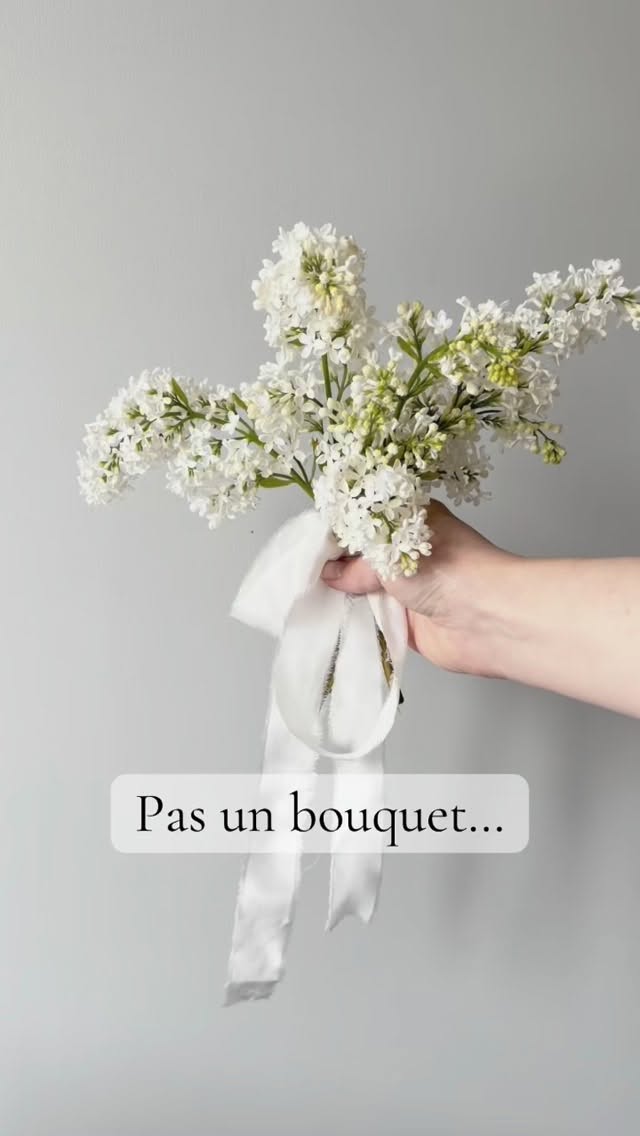 Un bouquet… autrement ❤️#mariée #bridalaccessories #handmadejewelry #bridetobe #summerwedding