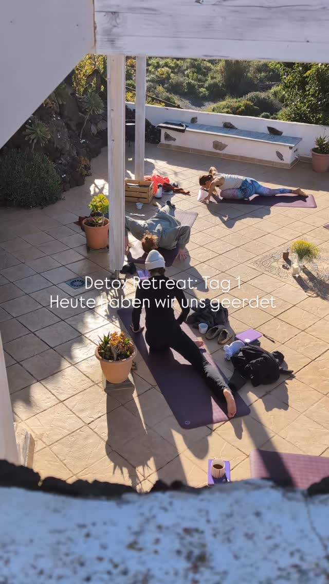 Unser Detox Retreat 🌱
Tag 1:
ERDEN
#detoxretreat #yogaretreatteneriffa #selfcare