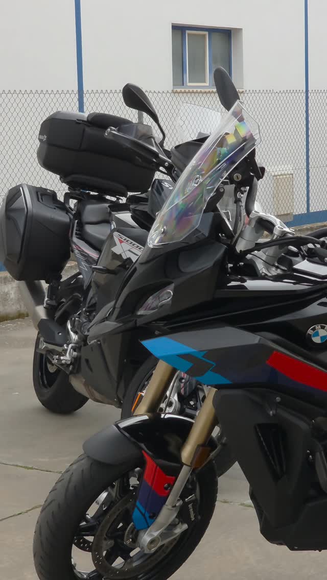 Melhor que uma, só mesmo duas...
#bmwmotorrad
#Iberdetail
#labocosmetica
#detailing