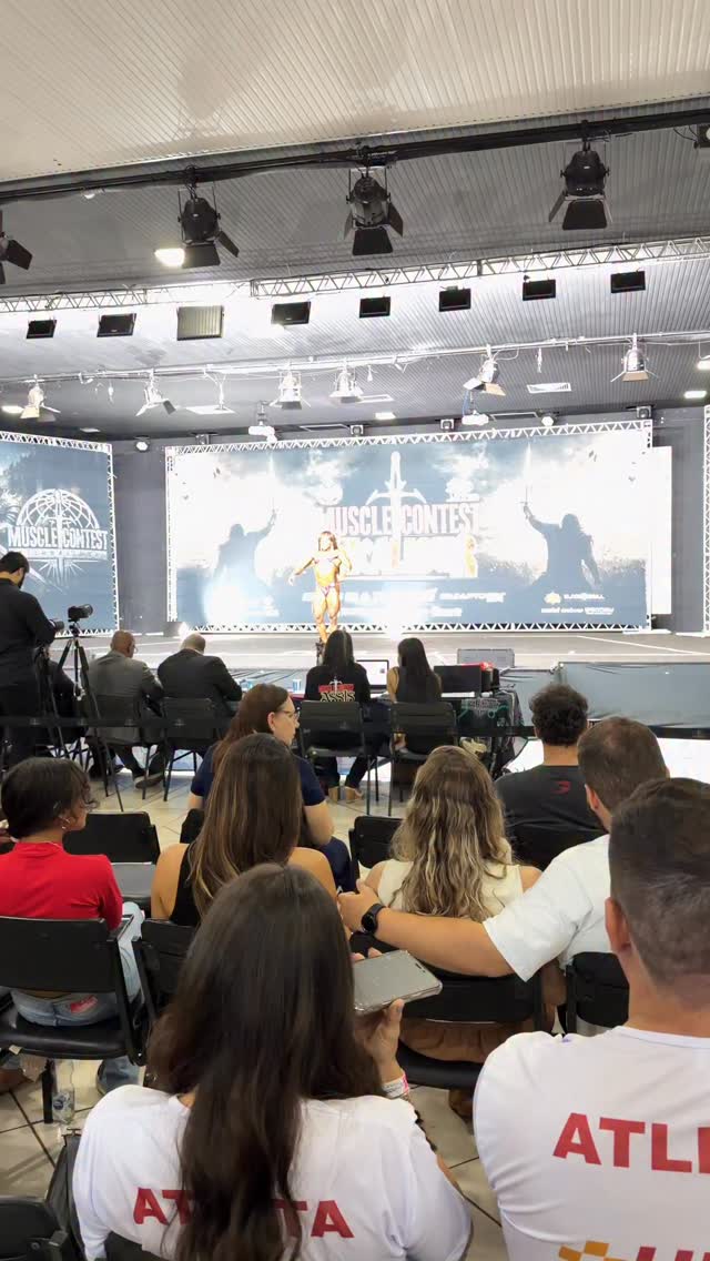 Nosso primeiro trabalho na categoria Women’s Physique com ela @jackemaromba , em sua segunda competição da vida, e a primeira pela família.
.
Desde já parabéns pelo grande trabalho realizado Jack. Superou mta coisa para entregar esse nível de físico, é questão de tempo para alcançarmos o mais alto nível no esporte.
Prévias concluídas… aguardamos pelas finais.
#LacerdasTeam