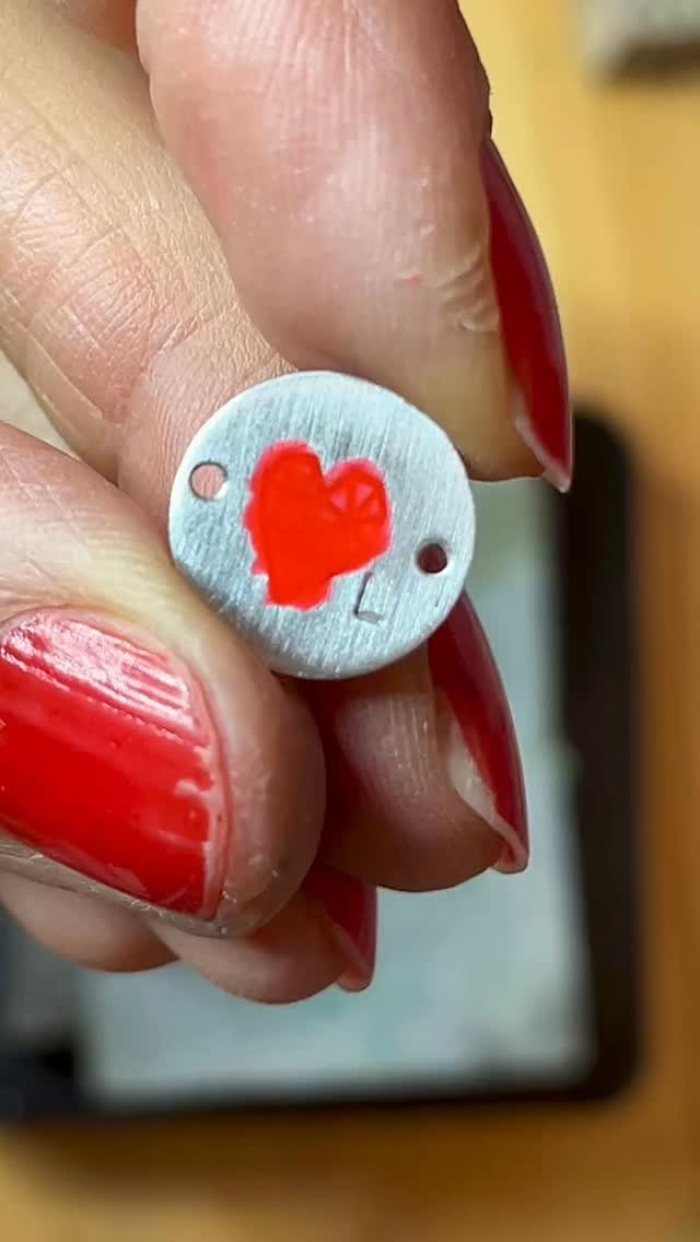 Love in progress ❤️📈
#schmuck #heartshaped #herz #workinprogress #makingof